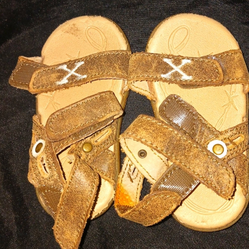Twisted X Infant Sandals